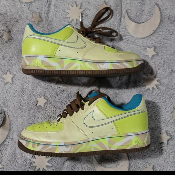 Women's Air Force 1 Premium '07 - Picture 2 of 9